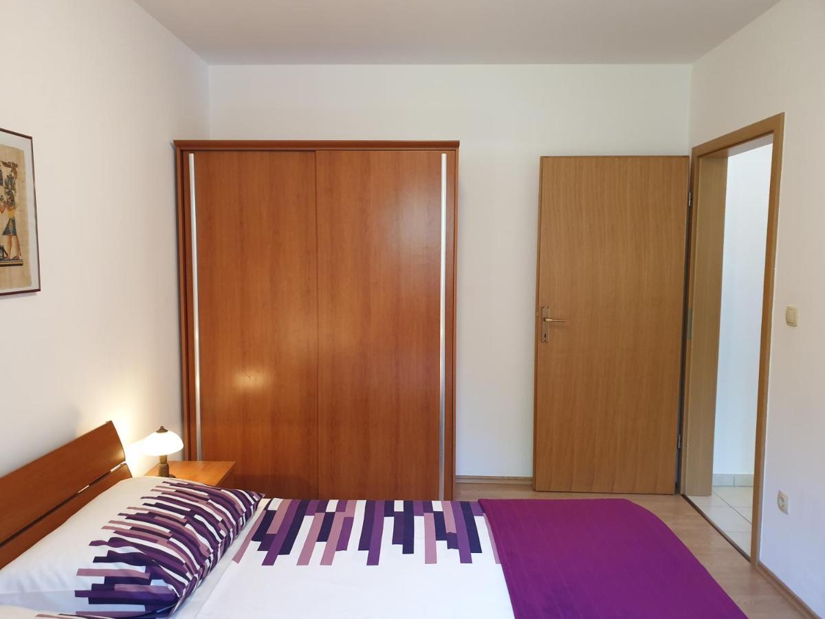 Apartments Coral, Klimno, Island Krk Extérieur photo