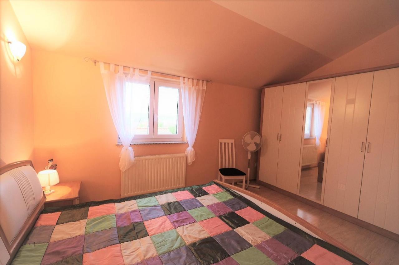 Apartments Coral, Klimno, Island Krk Extérieur photo