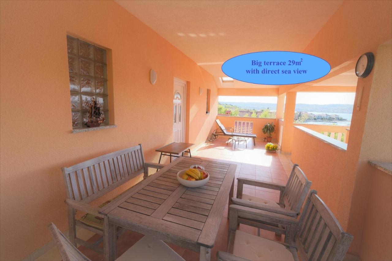 Apartments Coral, Klimno, Island Krk Extérieur photo